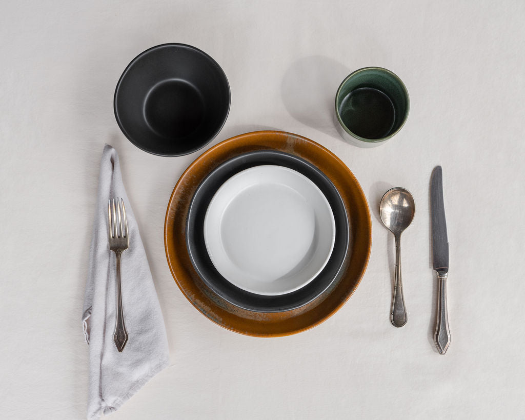 Haand 5 Piece Skali Coupe Dinner Setting, Handmade, Lead-free, glazed white porcelain