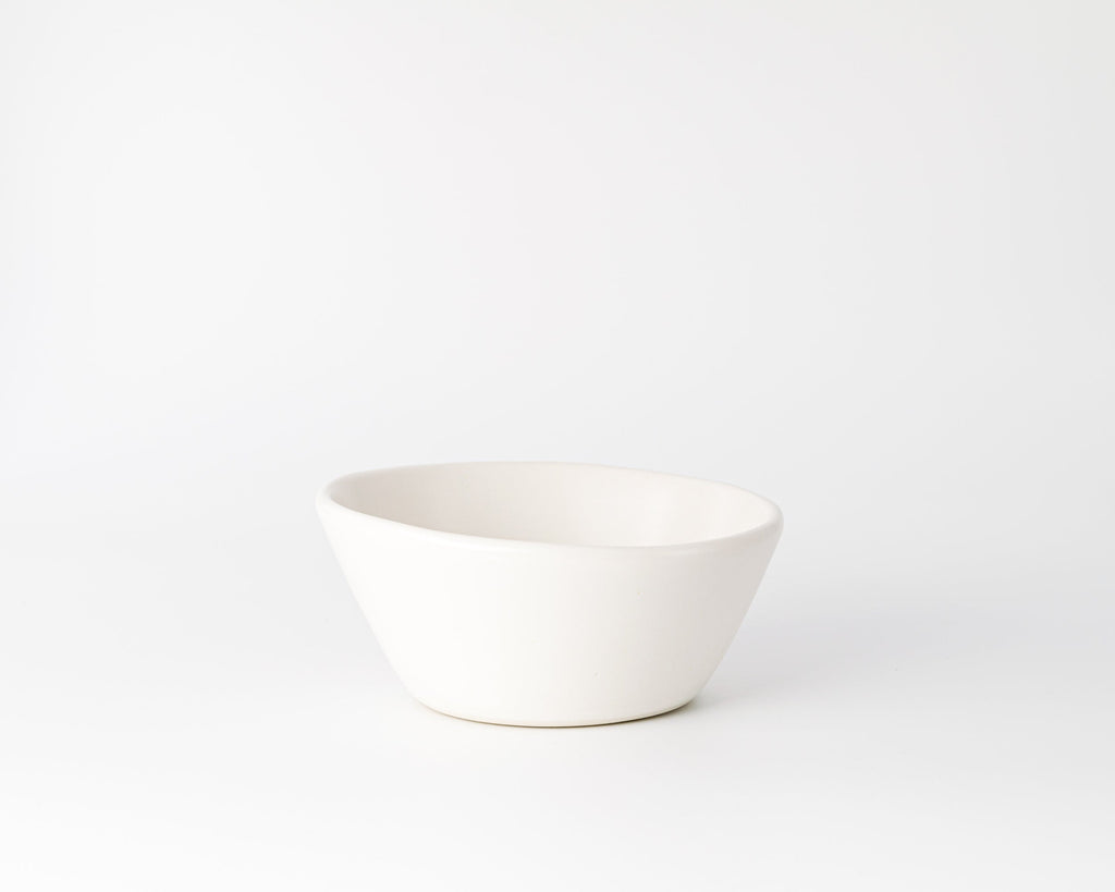 Haand 5 Piece Skali Coupe Dinner Setting, Handmade, Lead-free, glazed white porcelain
