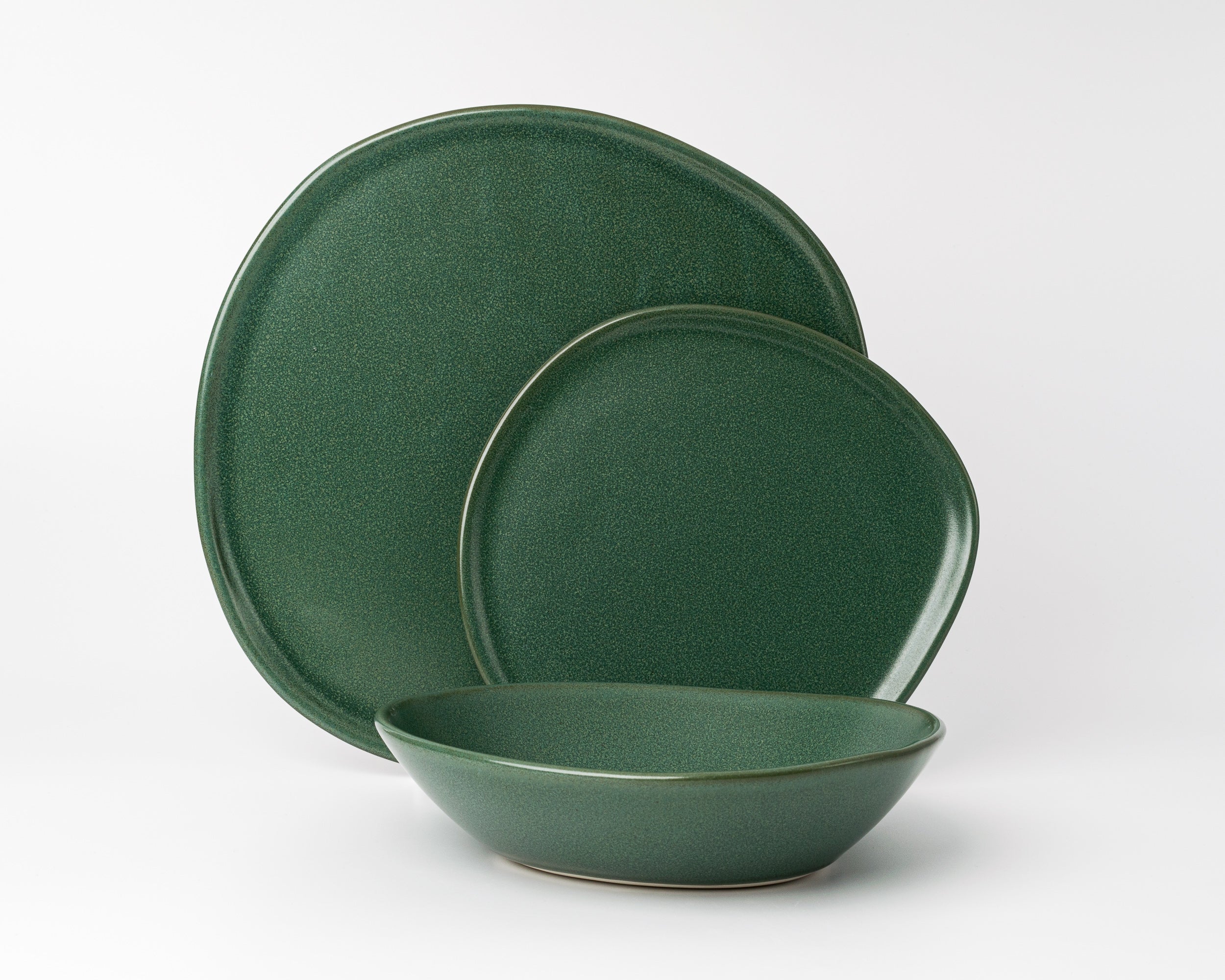 Haand 3 Piece Ripple Dinner Setting, Handmade, Lead-free, glazed white porcelain