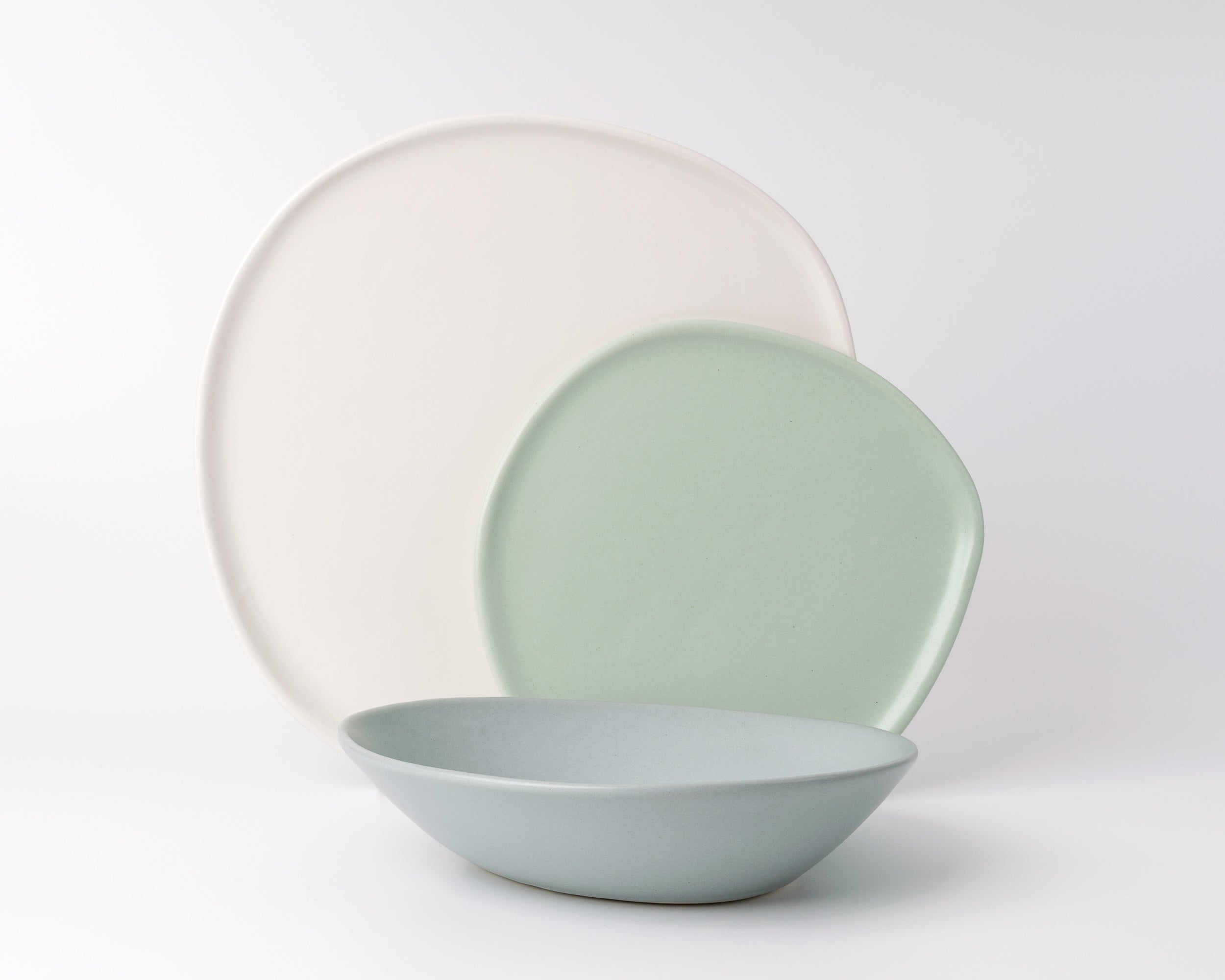 Haand 3 Piece Ripple Dinner Setting, Handmade, Lead-free, glazed white porcelain