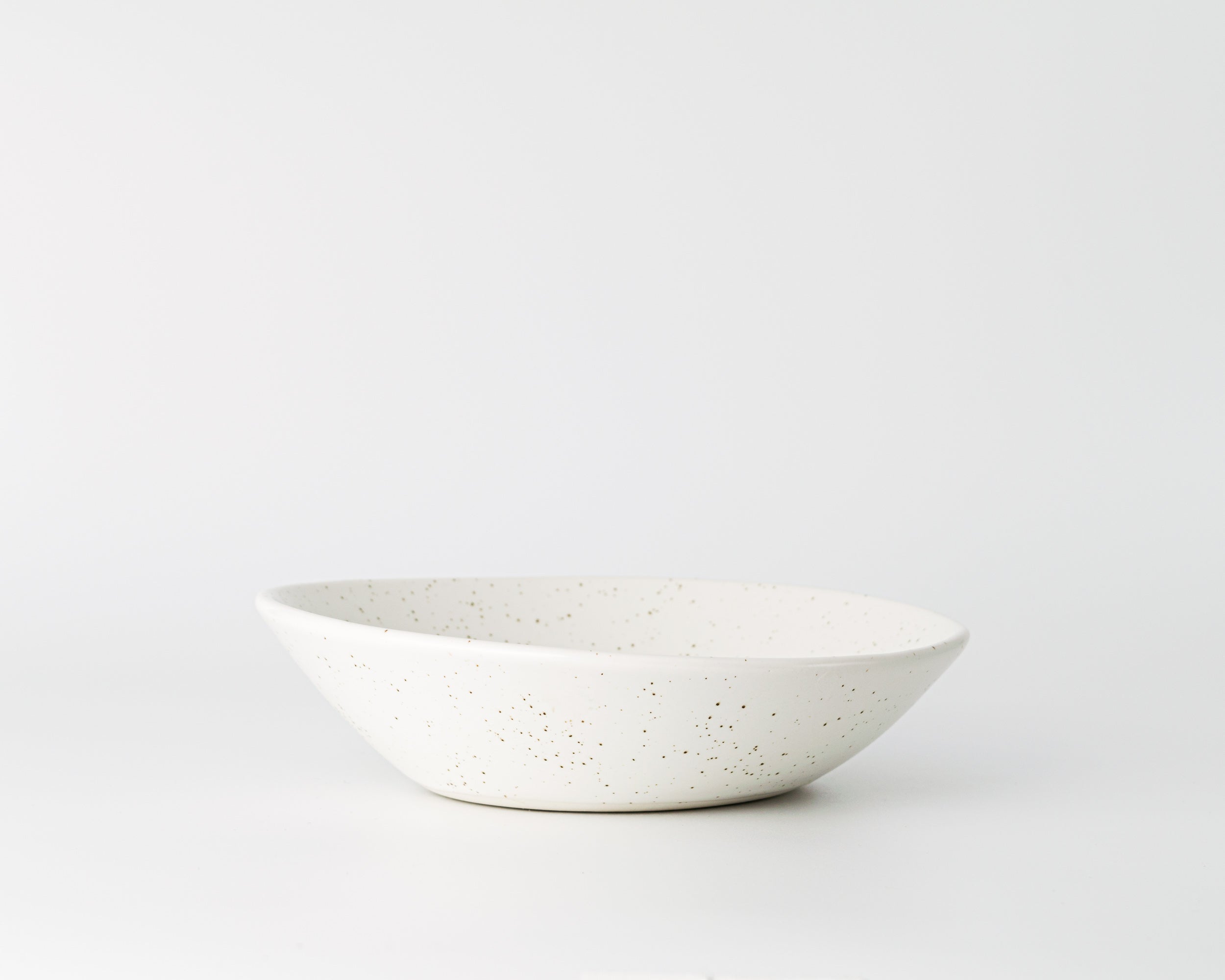 Haand 7 Piece Ripple Dinner Setting, Handmade, Lead-free, glazed white porcelain