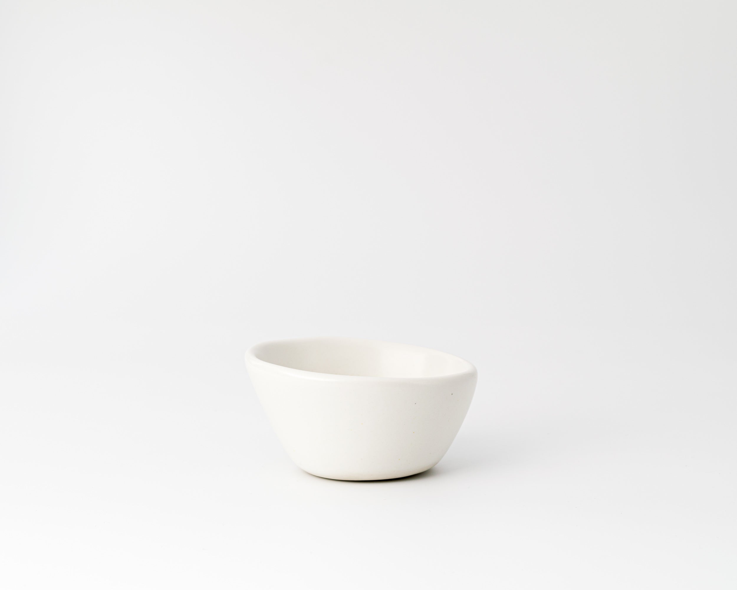 Haand 7 Piece Ripple Dinner Setting, Handmade, Lead-free, glazed white porcelain