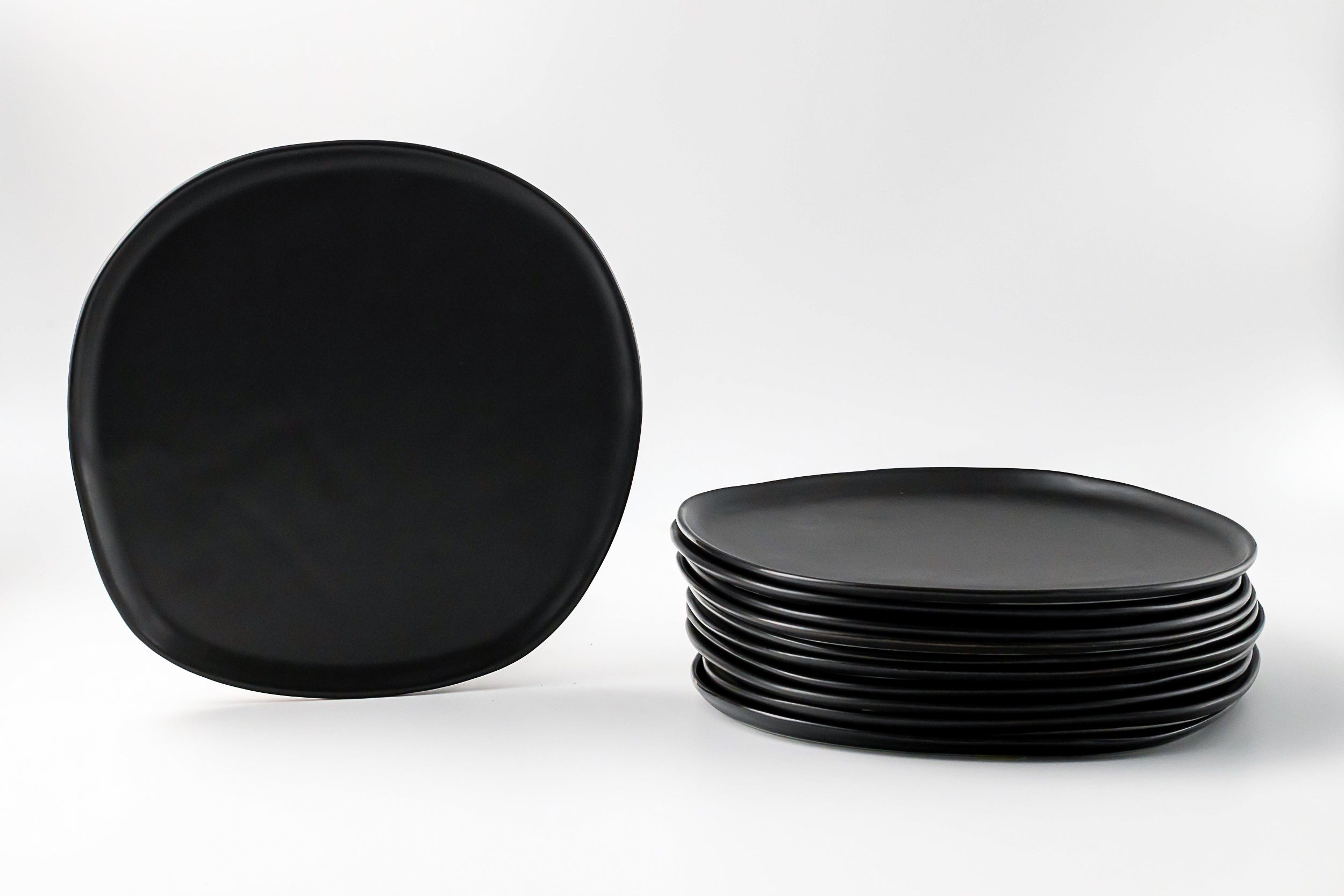 Haand Ripple Dinner Plate, Handmade, Lead-free, glazed white porcelain